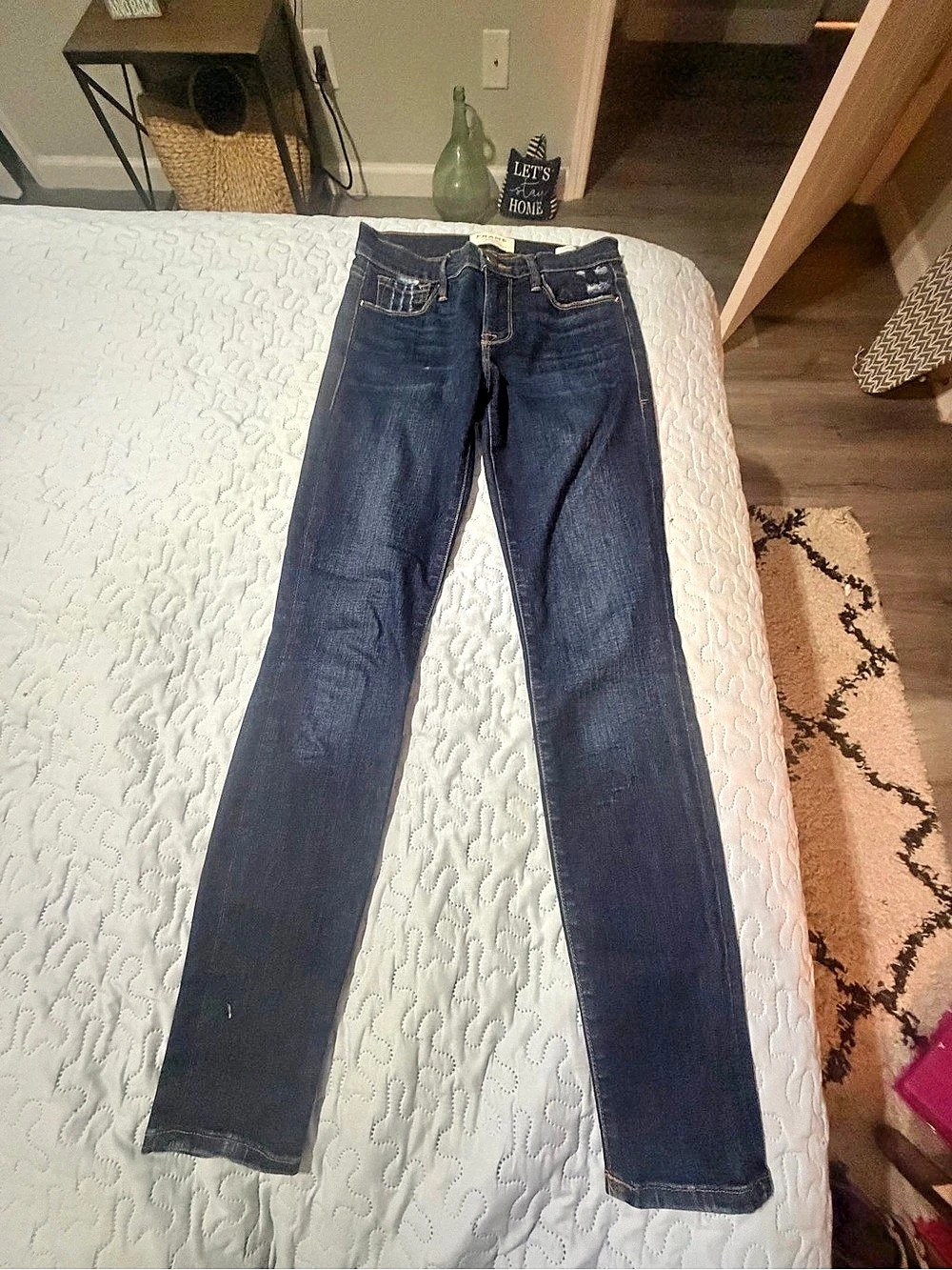 FRAME Le Skinny de Jeanne Distressed Skinny Jeans in Blue Waist 25
